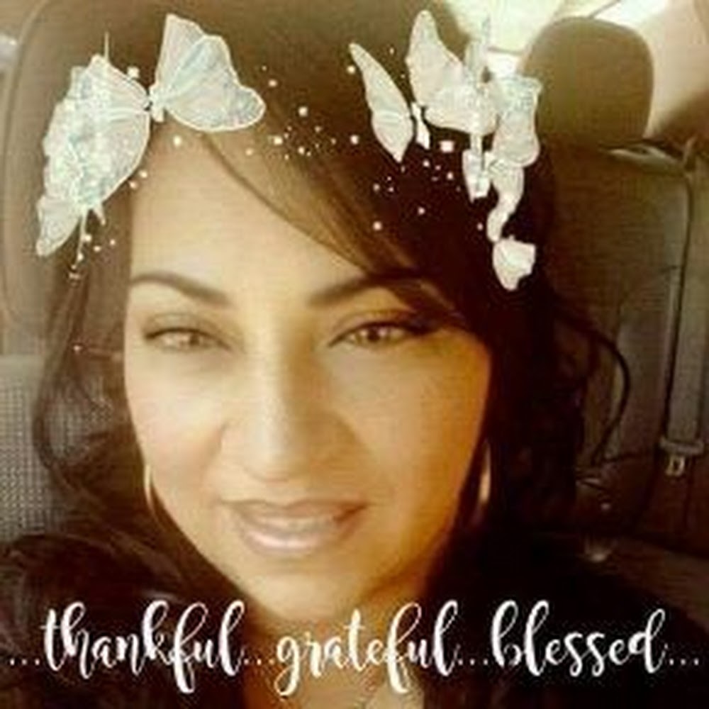 Meet your Posher, Maria isabel